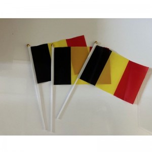 LOT DE 12 PETITS DRAPEAUX BELGIQUE AVEC BAGUETTE